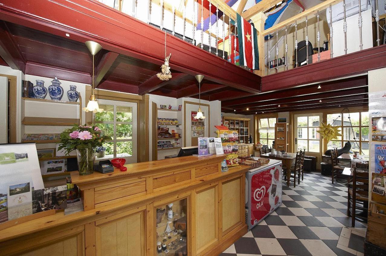 Recreatiepark Wiringherlant Hotel